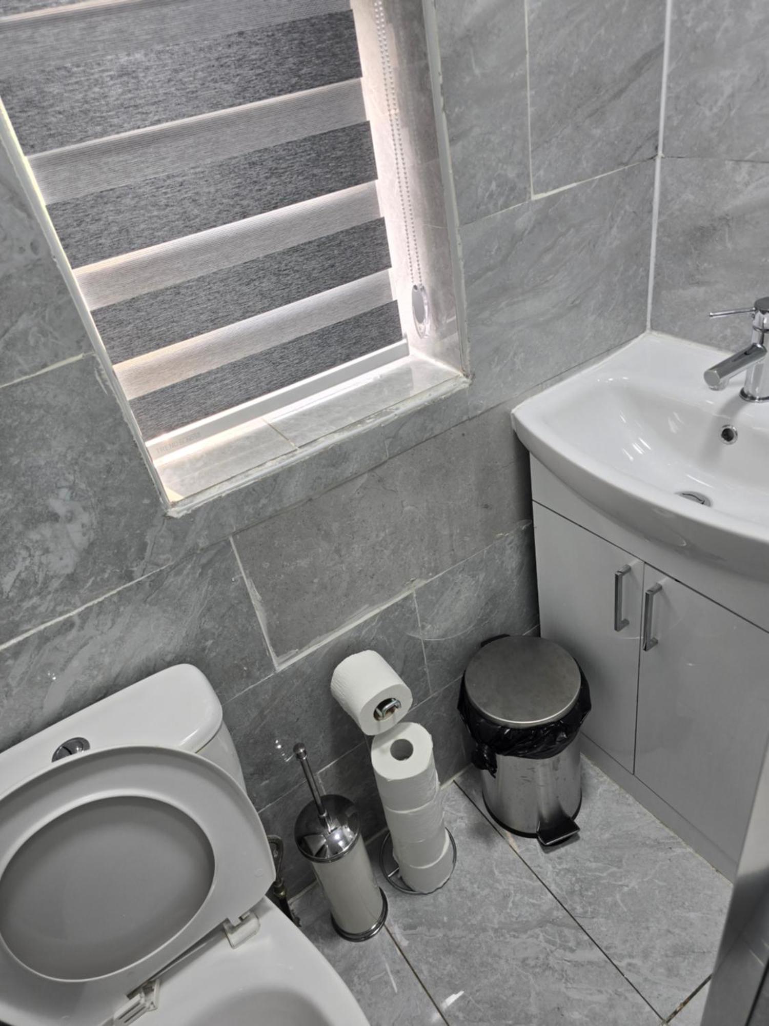 Manchester - House - Sleeps 6 - Parking - Garden ภายนอก รูปภาพ