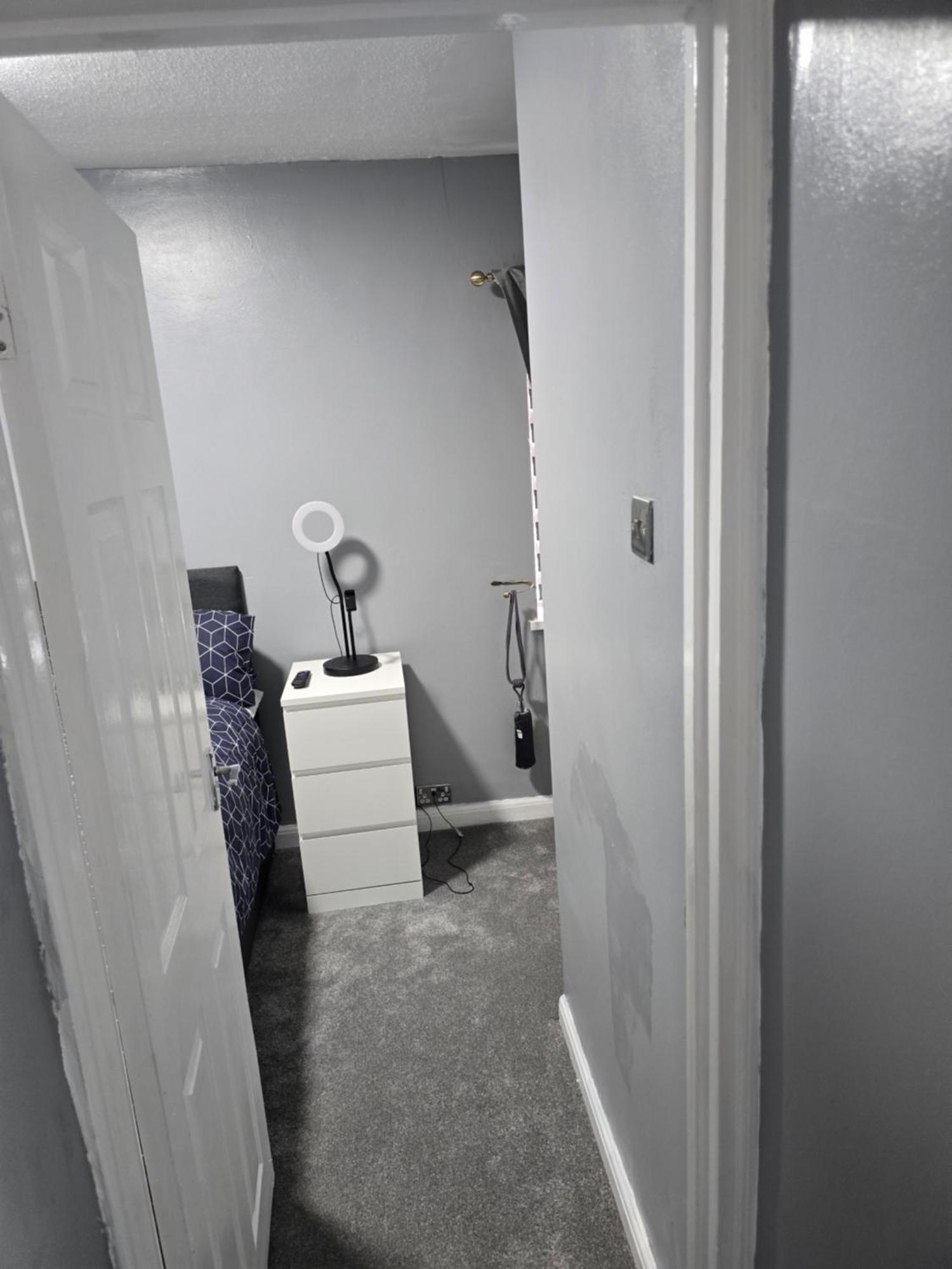 Manchester - House - Sleeps 6 - Parking - Garden ภายนอก รูปภาพ