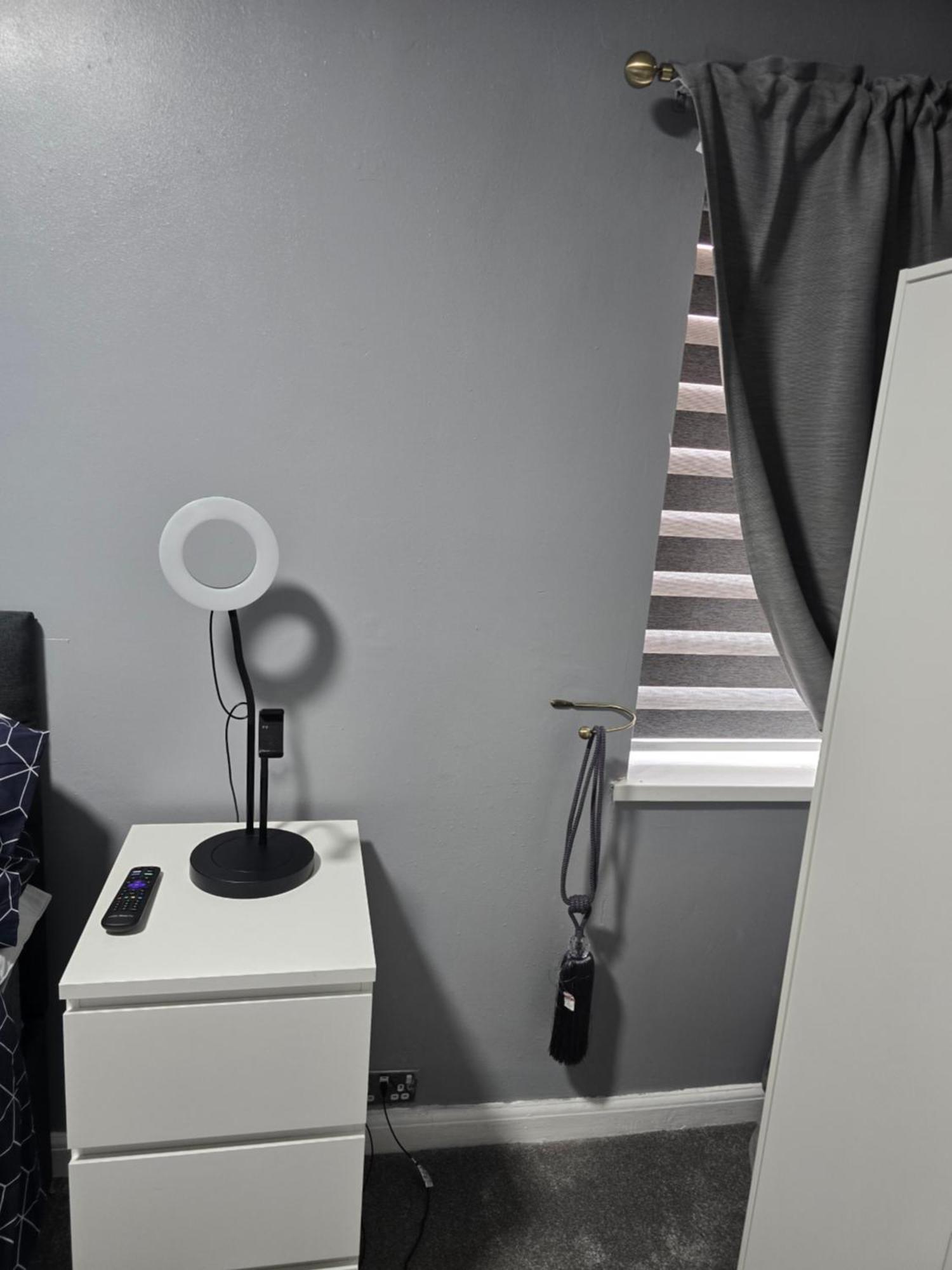 Manchester - House - Sleeps 6 - Parking - Garden ภายนอก รูปภาพ
